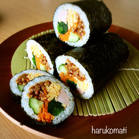 挽肉で韓国風海苔巻☆恵方巻にも