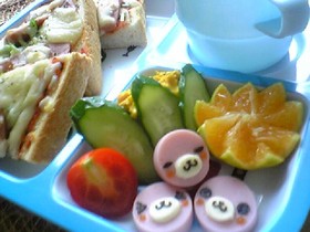 ソーセージでさくらゴマ☆キャラおかず