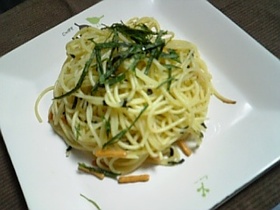 簡単♪お茶漬けの素であっさり和風パスタ