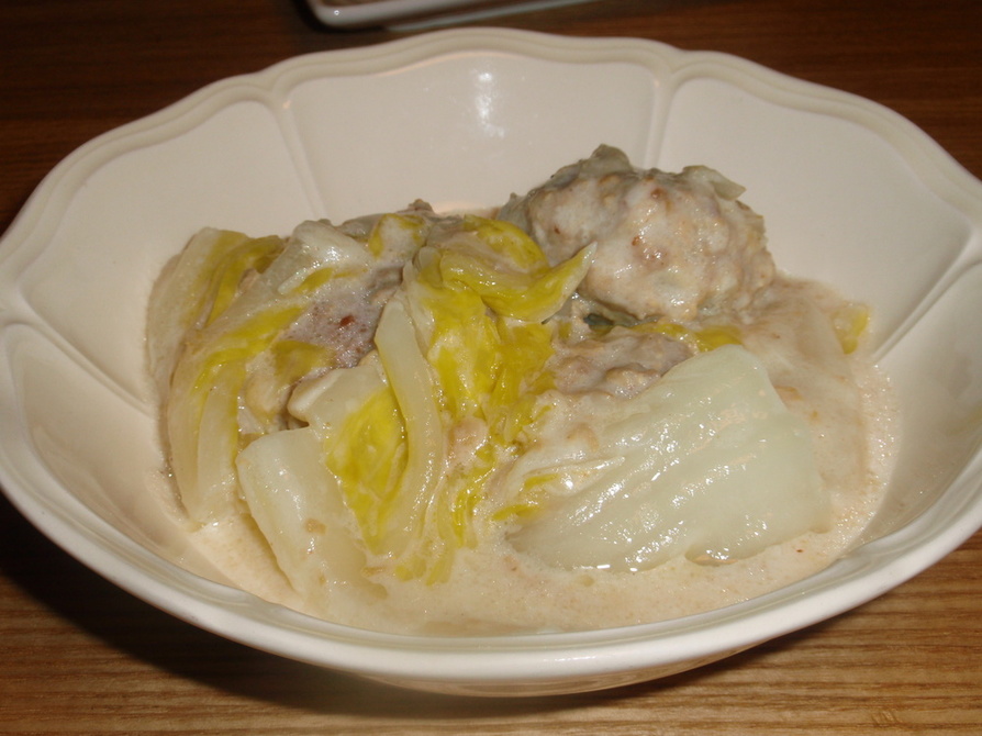 白菜と肉団子のクリーム煮の画像