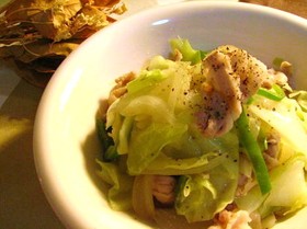 電子レンジでほっとく豚バラキャベツ蒸し