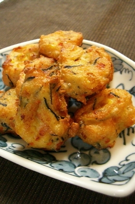 はんぺんと豆腐でふわふわさつま揚げ風