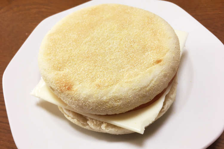 イングリッシュマフィンのハムチーズサンド レシピ 作り方 By 菜つ実 ミ クックパッド 簡単おいしいみんなのレシピが357万品