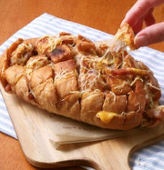 チーズ好きさんへ♥プルアパートブレッドの写真