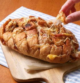 チーズ好きさんへ♥プルアパートブレッド