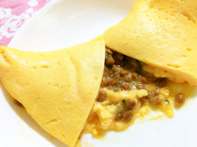 美白ならぬ美黄♡低糖質の納豆オムレツ