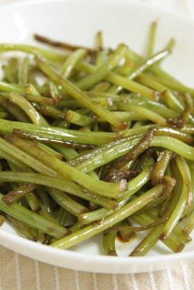 副産物でもう一品☆さつまいも茎のきんぴら