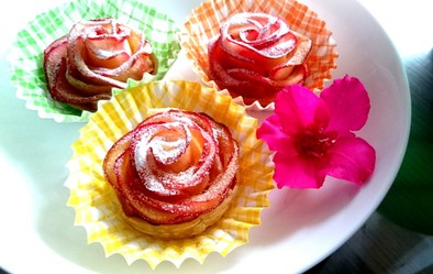♥薔薇のアップルパイ♥の写真