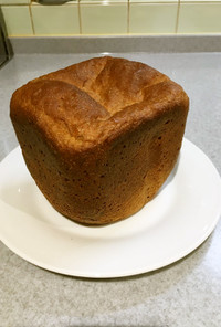 HBライ麦＆全粒粉50％黒糖ミルク食パン