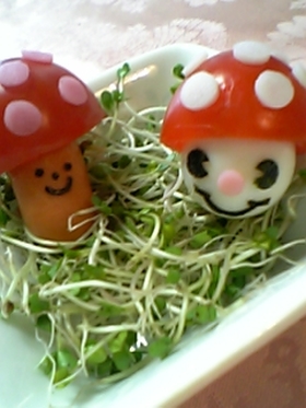 プチトマトでキノコ♪(キャラ弁おかず)
