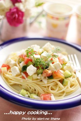 トマトとクリームチーズの冷製パスタ