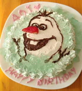 オラフのケーキ