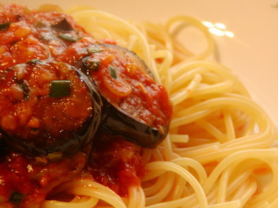 シンプルなのにおいしい♪トマトスパゲティの写真