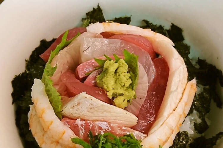 海鮮丼の花盛り レシピ 作り方 By 赤紫芋介 クックパッド 簡単おいしいみんなのレシピが361万品