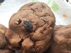 チョコレート･レーズン・クッキーの画像