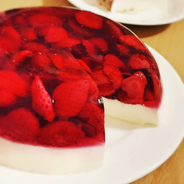 糖質制限 苺とパンナコッタのゼリーケーキ レシピ 作り方 By なむい クックパッド 簡単おいしいみんなのレシピが353万品 糖質制限 苺とパンナコッタのゼリーケーキ レシピ 作り方 By なむい クックパッド 簡単おいしいみんなのレシピが353万品