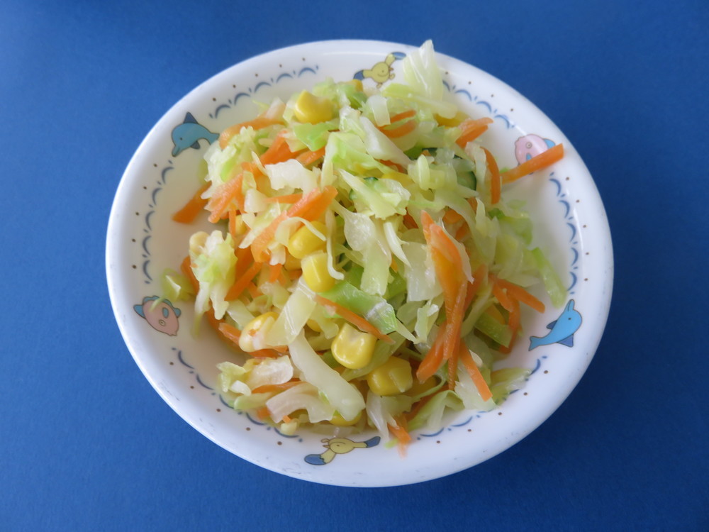 手作りドレッシング フレンチサラダ レシピ 作り方 By 五泉の五ツ星給食 クックパッド 簡単おいしいみんなのレシピが374万品