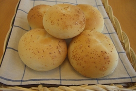 1時間で出来ちゃうモチモチチーズパン♪