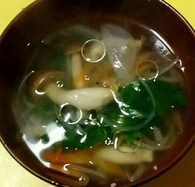 えごま油入り☆ロメインレタスのスープ♡