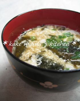 わかめ♡♥卵白のふわふわ味噌汁