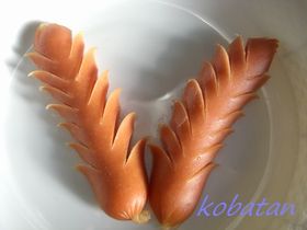 簡単♪羽みたいな?ウインナー(キャラ弁)
