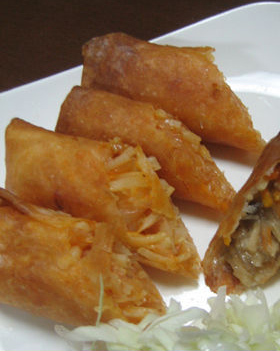 レトルトで簡単!エビチリ春巻き
