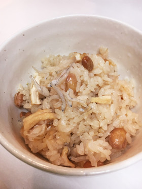 節分豆とじゃこの炊き込みご飯