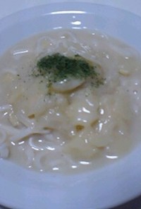 ビシソワーズ風冷製スープスパ　（うどん）