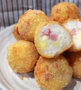 簡単♪ベーコンチーズはんぺんフライ