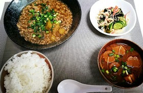 超簡単!ナスと平たけのそぼろ餡掛け