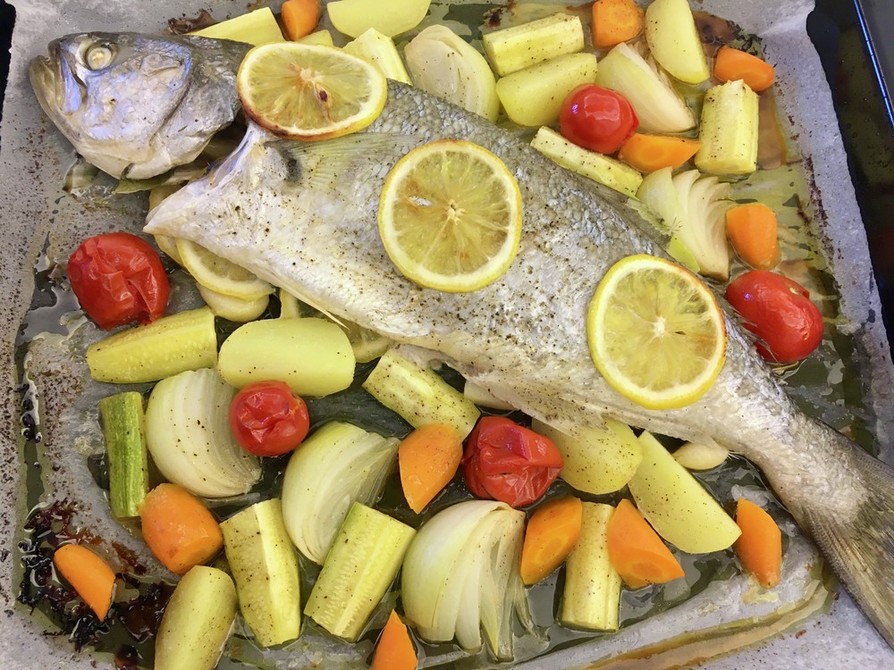 白身魚と野菜のオーブン焼き☆トルコの画像