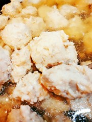 簡単!まとめて作って♪鶏ごぼう団子の写真
