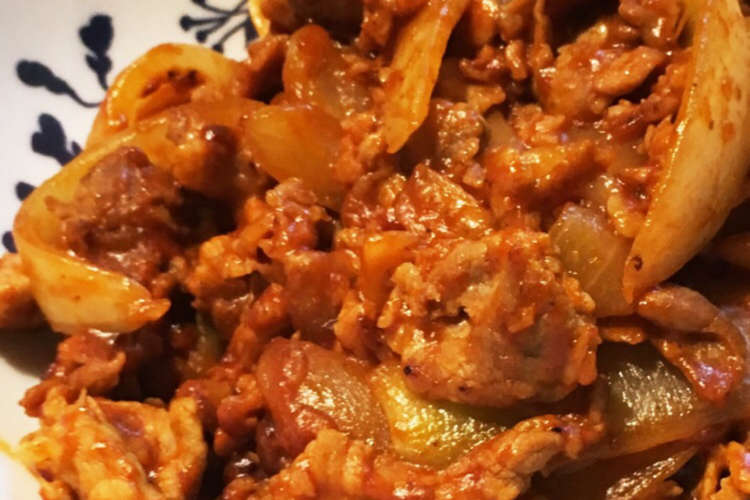 豚肉と玉ねぎのケチャップカレー炒め レシピ 作り方 By Chiyoji92 クックパッド 簡単おいしいみんなのレシピが350万品