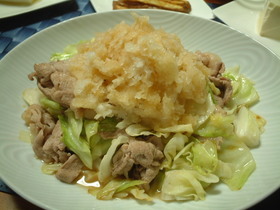 豚とキャベツのおろしポン酢バター♪