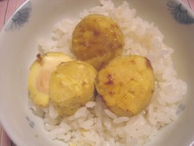 秋の定番♪ 栗ご飯
