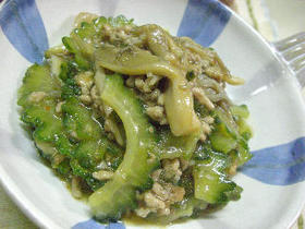 麻婆ゴーヤ