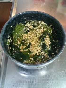 ぬめりが最高!! めかぶそば