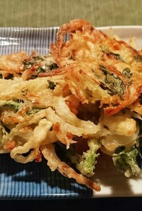 菜種油☆玉ねぎと桜エビと春菊のかき揚げ