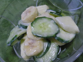 カレーのときのサラダ