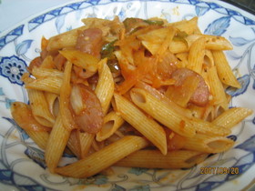お弁当にも・・・☆ペンネでナポリタン☆