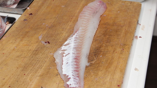 魚の皮の剥がし方 応用可 レシピ 作り方 By 漁師の浜子 クックパッド 簡単おいしいみんなのレシピが360万品