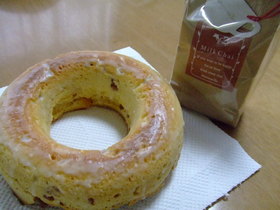 まるでBigドーナツ!!フルーツケーキ