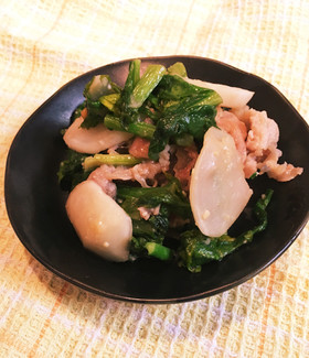 チャチャッとできる☆かぶと豚肉の味噌炒め