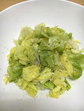 お皿ひとつで!ピリ辛昆布キャベ