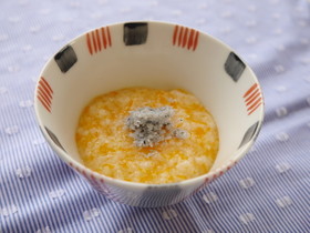 離乳食初期☆しらすと人参の10倍粥