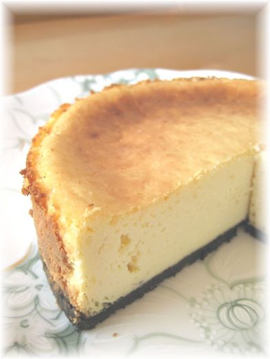 横着なベイクドチーズケーキの写真