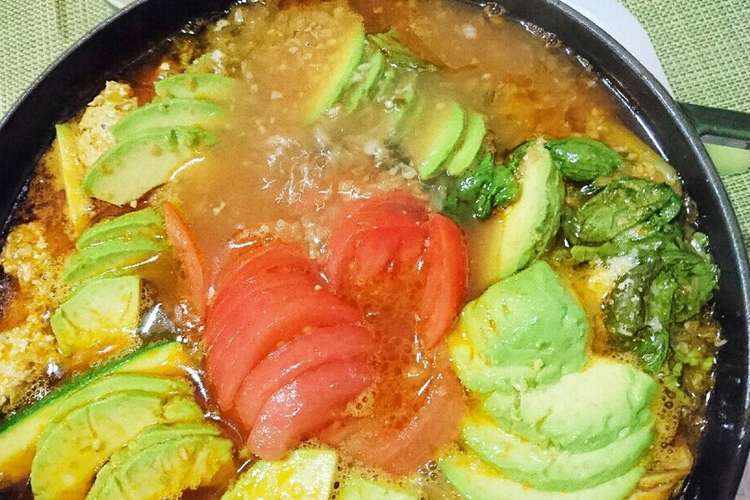 アボカドとトマトの鍋 レシピ・作り方 By けーこ１２ 【クックパッド】 簡単おいしいみんなのレシピが363万品