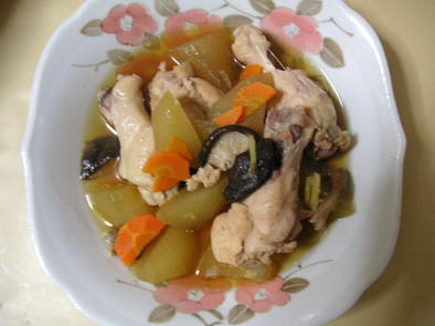 冬瓜と手羽元のスープ煮の写真