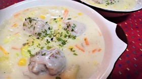 節約★【豚小間ボールと白菜のクリーム煮】