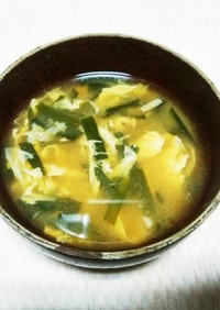 ニラたまの味噌汁